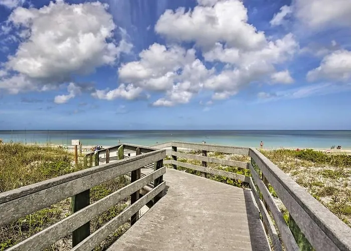 Rita's By The - Steps To Ocean!